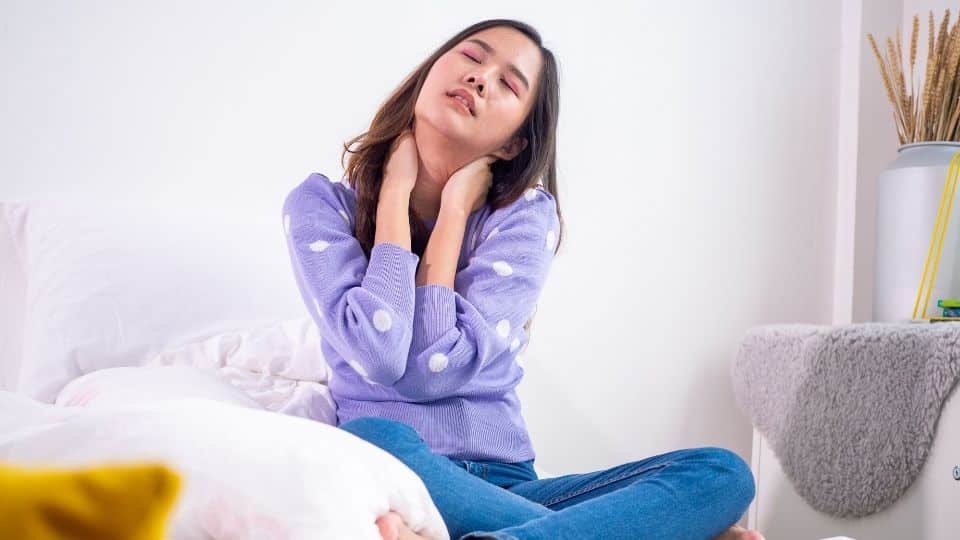 Best Sleeping Position for Neck Pain Chiropractor Explains
